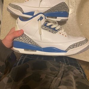 Jordan 3 size 10.5